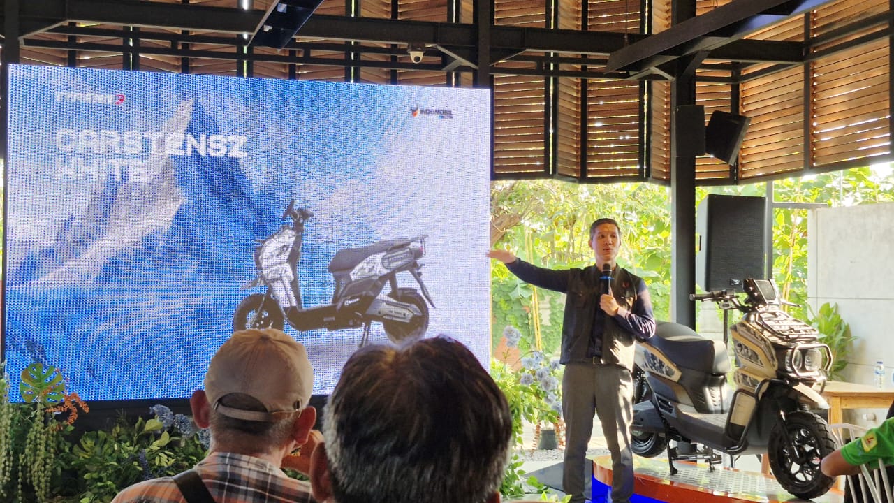 Tyranno Resmi Meluncur di Solo, Motor Listrik Rasa Petualang