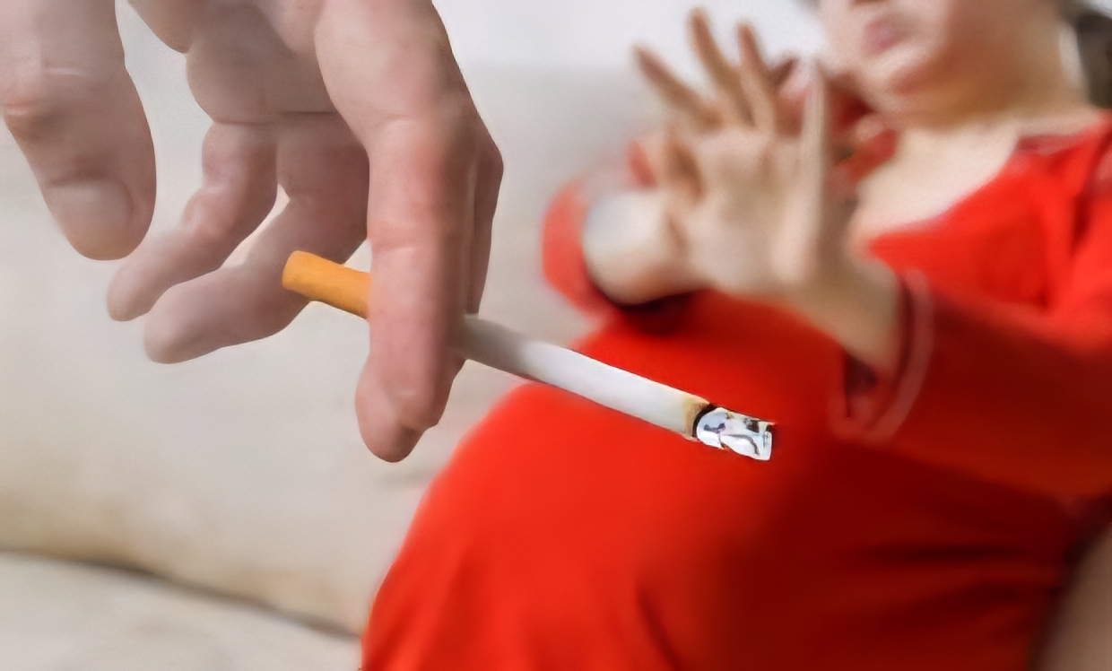 Stunting Bukan Cuma soal Gizi, Tapi Juga Asap Rokok di Sekitar Ibu Hamil