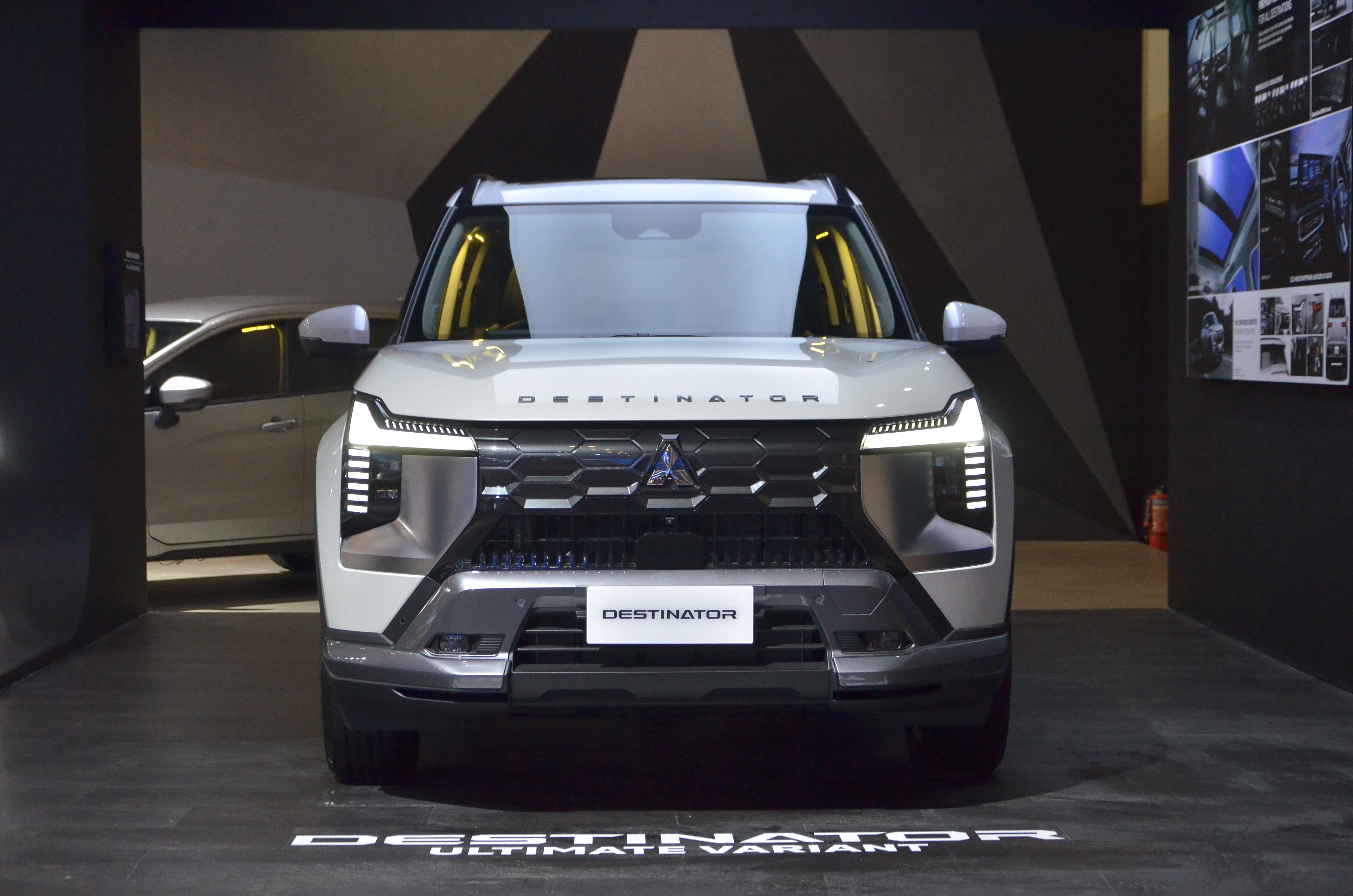 All-New Mitsubishi Destinator: Performa Tangguh dan Keamanan Canggih dalam Balutan SUV Modern