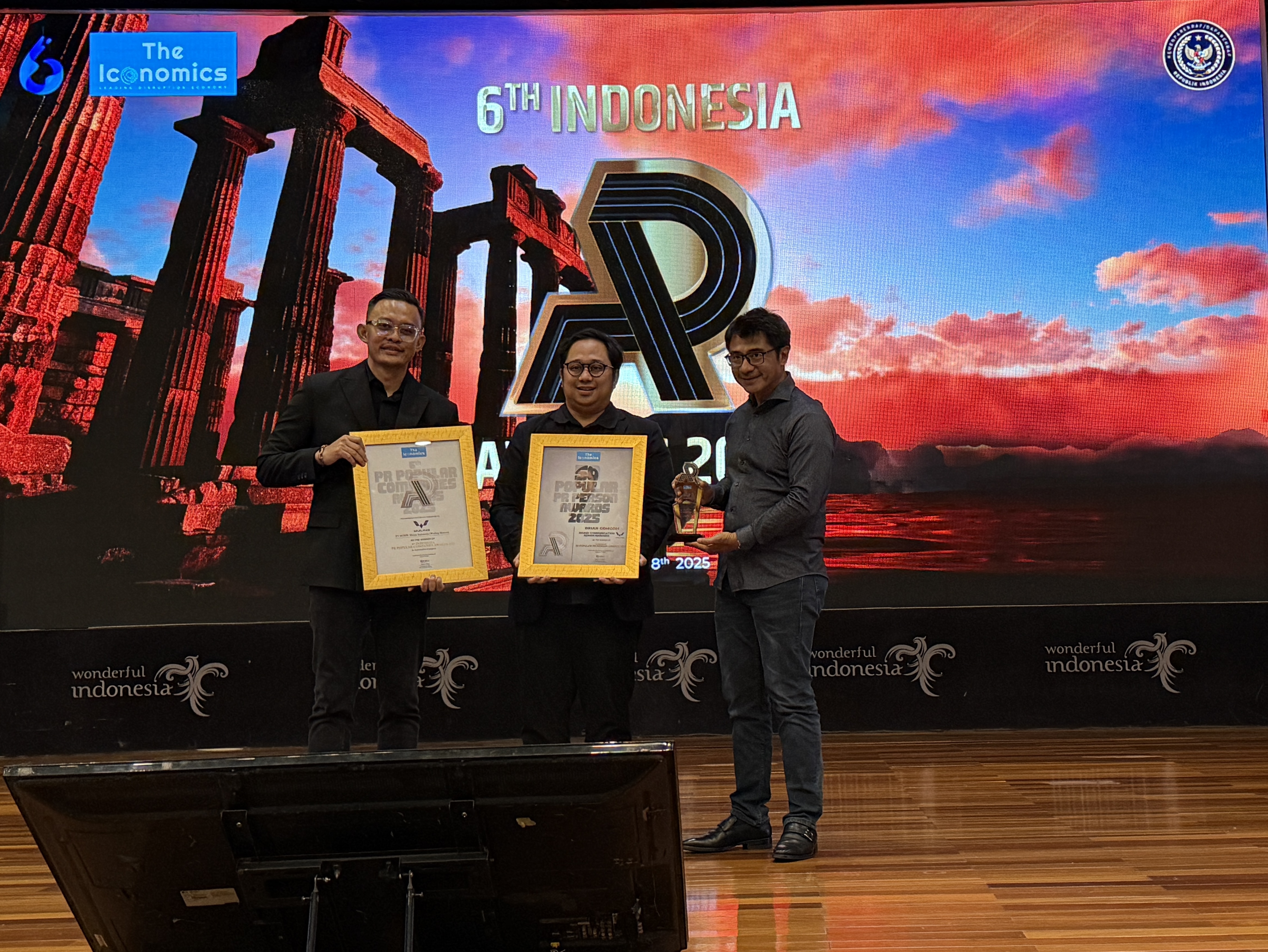 Wuling Raih Dua Penghargaan di Indonesia Public Relations Summit 2025