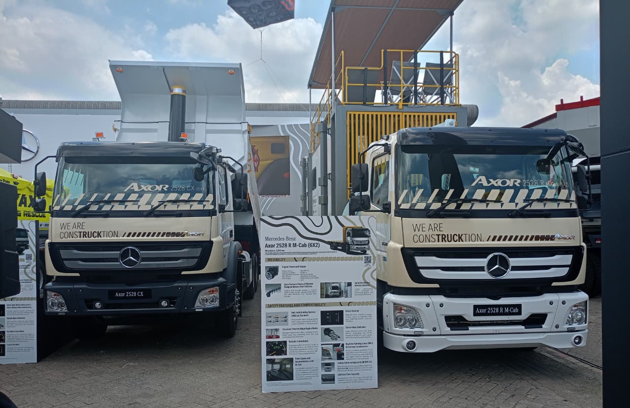 Mengupas 4 Truk Andalan Mercedes-Benz yang Mejeng di IEE Series 2025