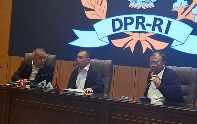 Jawab Tuntutan 17+8, DPR Keluarkan 6 Poin Keputusan