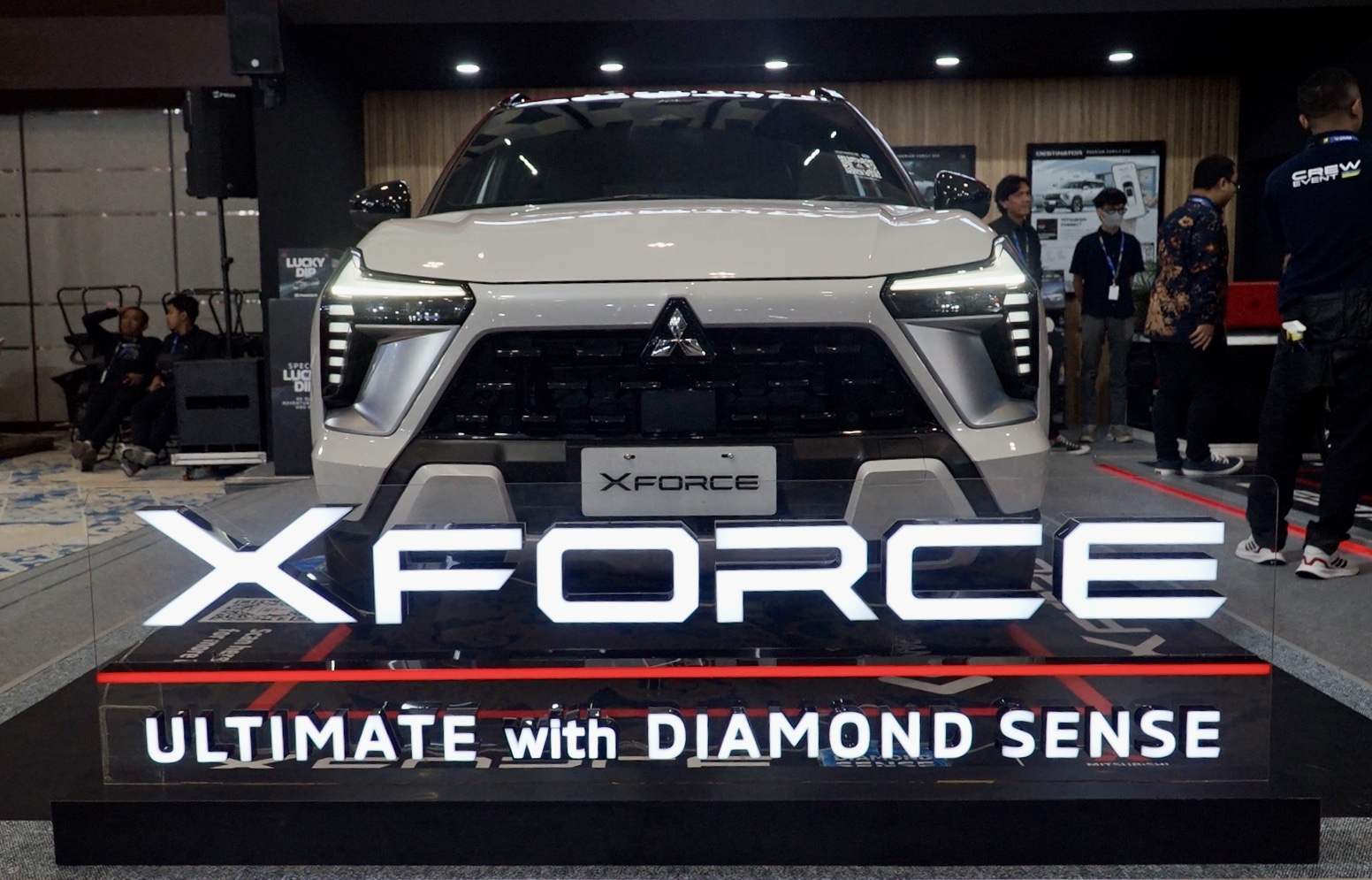 Mitsubishi Xforce Ultimate DS: SUV Kompak Stylish dengan Teknologi Diamond Sense