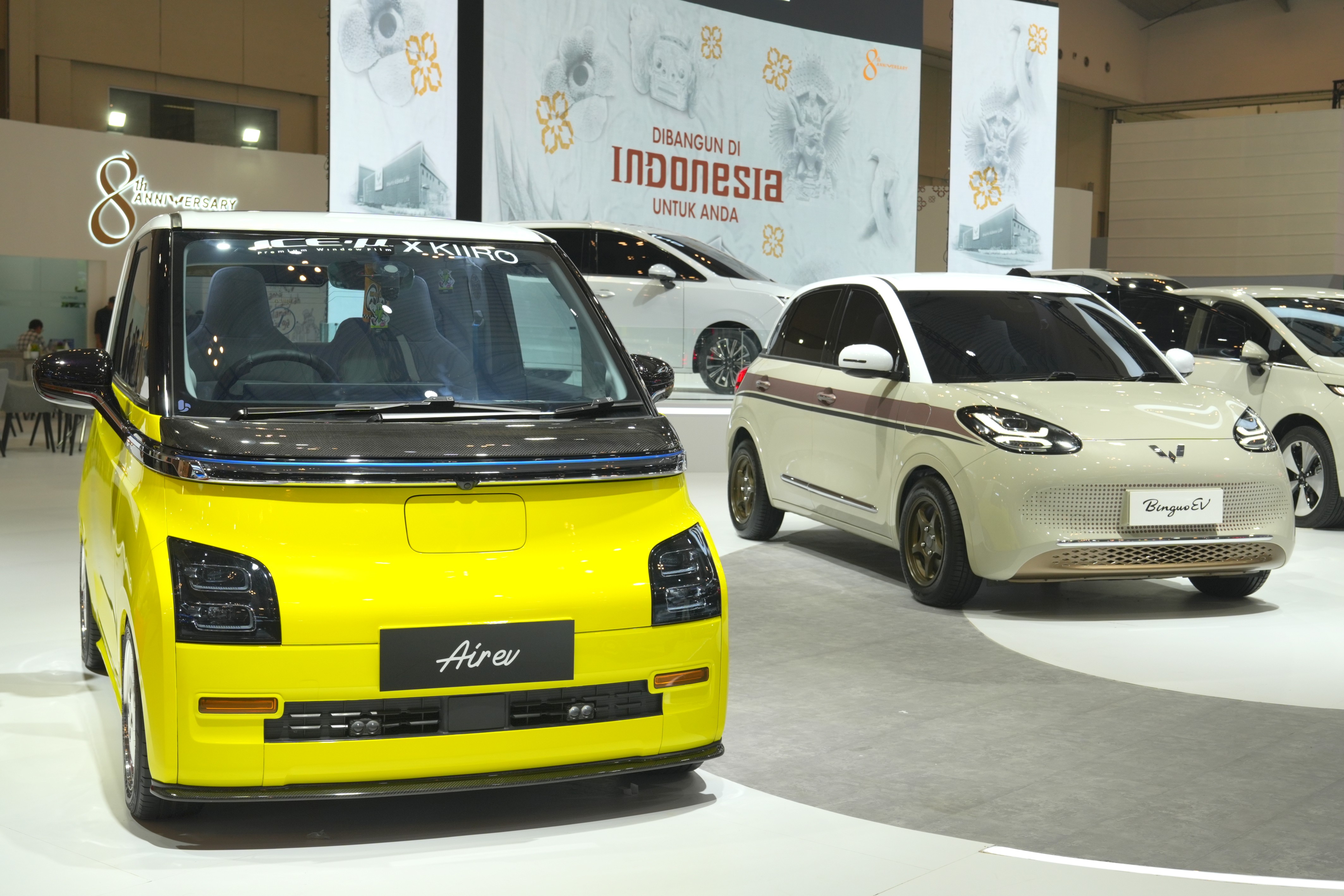 Mobil Listrik Wuling Hasil Personalisasi Konsumen Tebar Pesona di GIIAS 2025