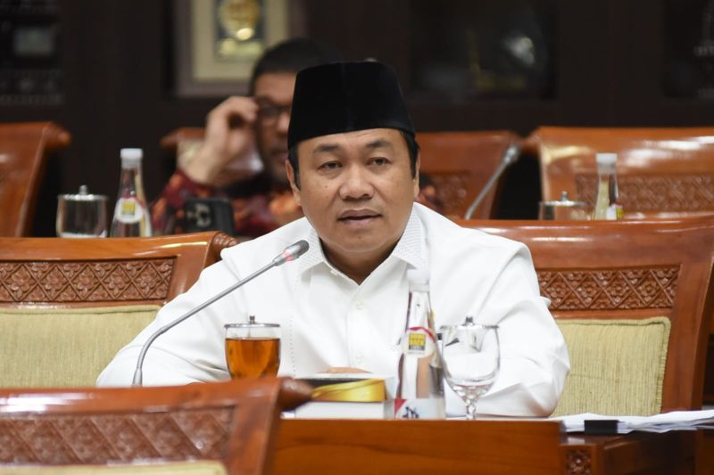 DPR Desak KLH Perkuat Tata Kelola Limbah Industri B3