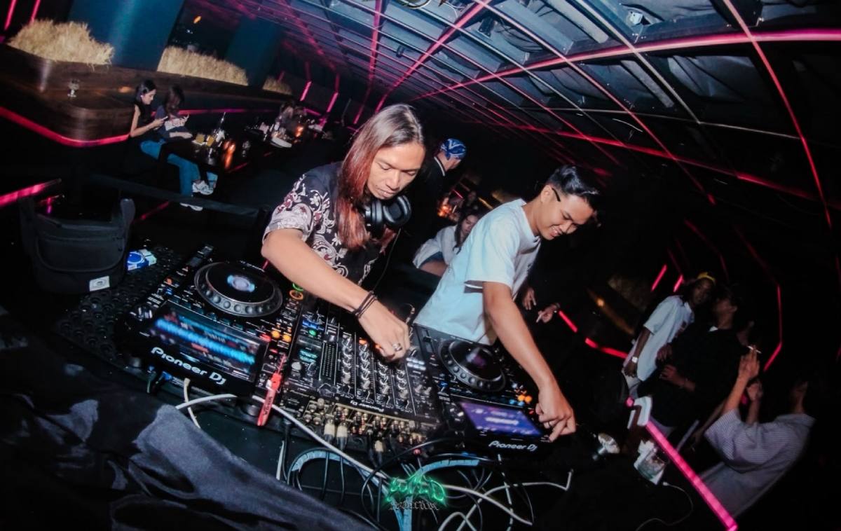 DJ Diandr4 Bikin Full House FOS Kemang Jaksel